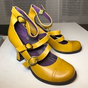 Yellow Leather Mojo Moxy Heels